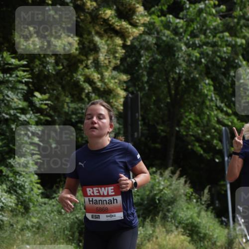 14.06.2026 - REWE Women's Run Jannik Wohlers http://msf.ph/oto/9816494 14.06.2026 10:52:22 Laufen 5868 meine-sportfotos.de