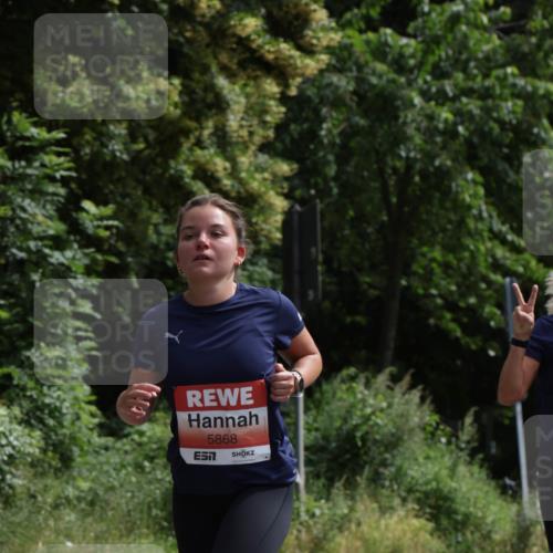 14.06.2026 - REWE Women's Run Jannik Wohlers http://msf.ph/oto/9816495 14.06.2026 10:52:22 Laufen 5868 meine-sportfotos.de