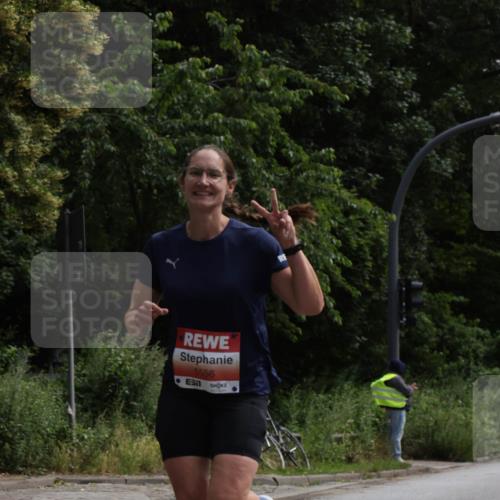 14.06.2026 - REWE Women's Run Jannik Wohlers http://msf.ph/oto/9816504 14.06.2026 10:52:25 Laufen 5556 meine-sportfotos.de
