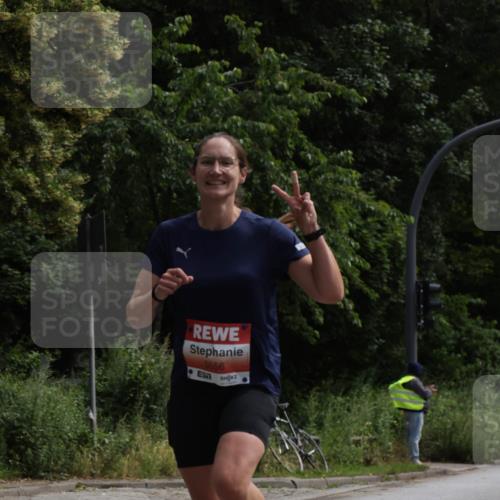 14.06.2026 - REWE Women's Run Jannik Wohlers http://msf.ph/oto/9816505 14.06.2026 10:52:25 Laufen 5556 meine-sportfotos.de