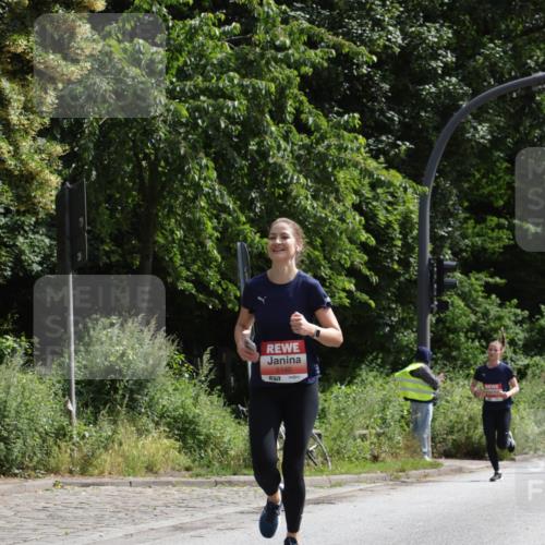 14.06.2026 - REWE Women's Run Jannik Wohlers http://msf.ph/oto/9816533 14.06.2026 10:52:39 Laufen 5140 meine-sportfotos.de