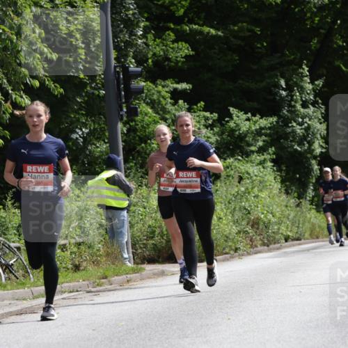 14.06.2026 - REWE Women's Run Jannik Wohlers http://msf.ph/oto/9816536 14.06.2026 10:52:41 Laufen 048, 5070 meine-sportfotos.de