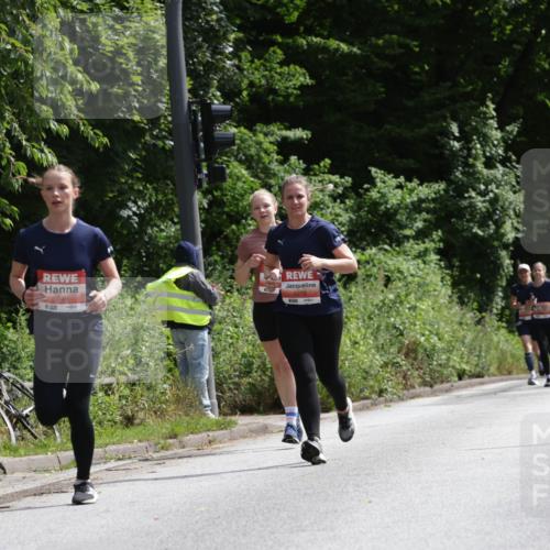 14.06.2026 - REWE Women's Run Jannik Wohlers http://msf.ph/oto/9816537 14.06.2026 10:52:42 Laufen 5048, 5070 meine-sportfotos.de