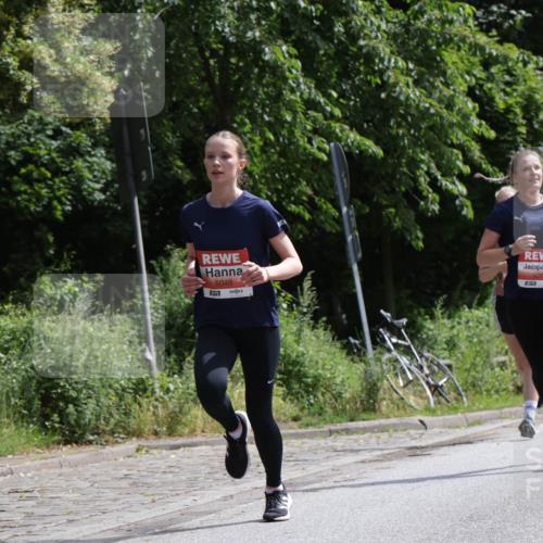 14.06.2026 - REWE Women's Run Jannik Wohlers http://msf.ph/oto/9816547 14.06.2026 10:52:43 Laufen 5048, 57, 5070 meine-sportfotos.de