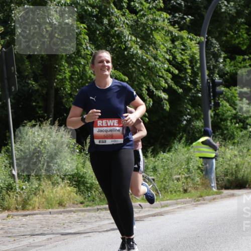 14.06.2026 - REWE Women's Run Jannik Wohlers http://msf.ph/oto/9816559 14.06.2026 10:52:44 Laufen 5070 meine-sportfotos.de