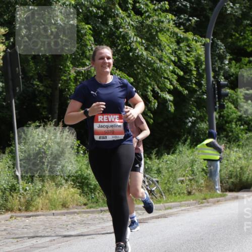 14.06.2026 - REWE Women's Run Jannik Wohlers http://msf.ph/oto/9816560 14.06.2026 10:52:44 Laufen 5070 meine-sportfotos.de