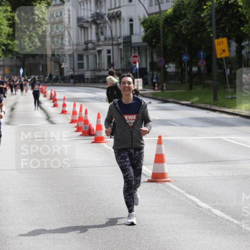 14.06.2026 - REWE Women's Run Jannik Wohlers http://msf.ph/oto/9816583 14.06.2026 10:52:56 Laufen 657, 1 meine-sportfotos.de