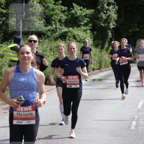 14.06.2026 - REWE Women's Run Jannik Wohlers http://msf.ph/oto/9816613 14.06.2026 10:53:00 Laufen 6640, 5218, 57 meine-sportfotos.de