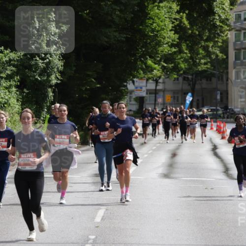 14.06.2026 - REWE Women's Run Jannik Wohlers http://msf.ph/oto/9816626 14.06.2026 10:53:02 Laufen 51 meine-sportfotos.de