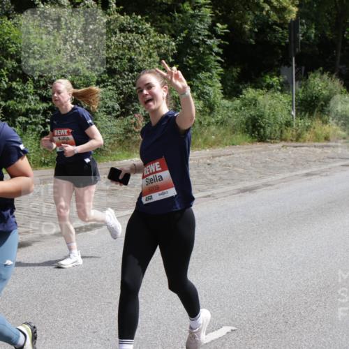 14.06.2026 - REWE Women's Run Jannik Wohlers http://msf.ph/oto/9816651 14.06.2026 10:53:13 Laufen 5006, 5209 meine-sportfotos.de