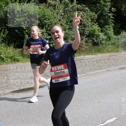 14.06.2026 - REWE Women's Run Jannik Wohlers http://msf.ph/oto/9816657 14.06.2026 10:53:13 Laufen 5804, 57, 5209 meine-sportfotos.de