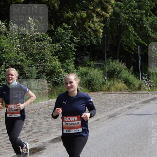 14.06.2026 - REWE Women's Run Jannik Wohlers http://msf.ph/oto/9816659 14.06.2026 10:53:17 Laufen 5806, 5924 meine-sportfotos.de
