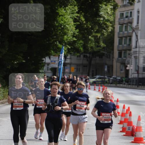 14.06.2026 - REWE Women's Run Jannik Wohlers http://msf.ph/oto/9816675 14.06.2026 10:53:21 Laufen 51, 5265, 5904 meine-sportfotos.de