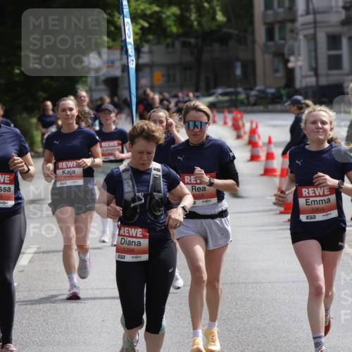14.06.2026 - REWE Women's Run Jannik Wohlers http://msf.ph/oto/9816680 14.06.2026 10:53:23 Laufen 5280, 57, 5712, 57, 5396, 7, 5255, 7, 5904 meine-sportfotos.de