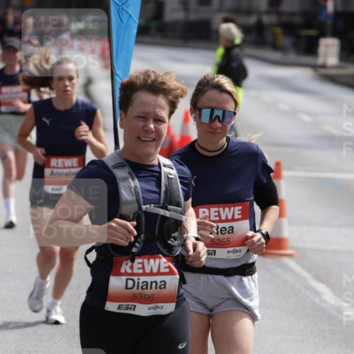 14.06.2026 - REWE Women's Run Jannik Wohlers http://msf.ph/oto/9816691 14.06.2026 10:53:25 Laufen 5396, 5255, 57 meine-sportfotos.de