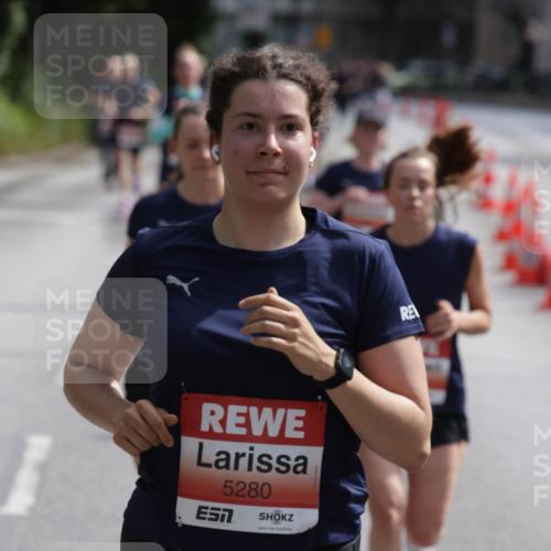 14.06.2026 - REWE Women's Run Jannik Wohlers http://msf.ph/oto/9816697 14.06.2026 10:53:26 Laufen 5280 meine-sportfotos.de