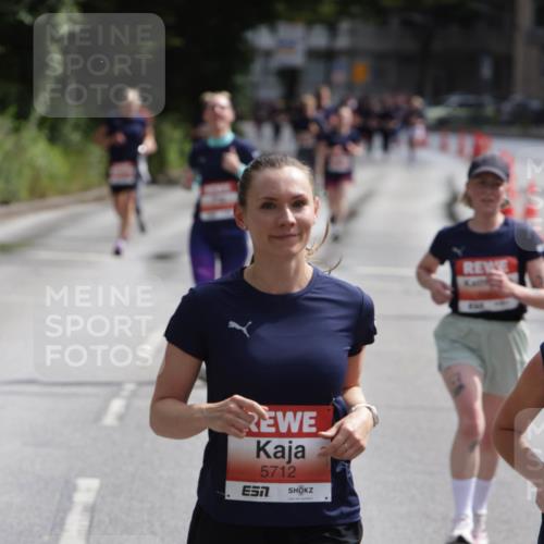 14.06.2026 - REWE Women's Run Jannik Wohlers http://msf.ph/oto/9816703 14.06.2026 10:53:27 Laufen 5712 meine-sportfotos.de