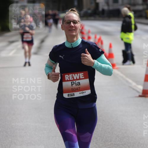 14.06.2026 - REWE Women's Run Jannik Wohlers http://msf.ph/oto/9816710 14.06.2026 10:53:33 Laufen 5047 meine-sportfotos.de