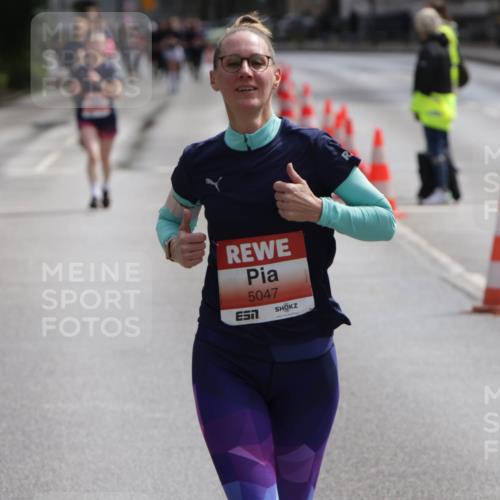 14.06.2026 - REWE Women's Run Jannik Wohlers http://msf.ph/oto/9816711 14.06.2026 10:53:33 Laufen 5047 meine-sportfotos.de