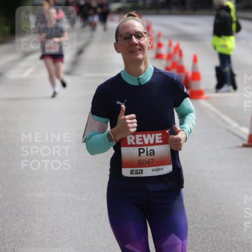 14.06.2026 - REWE Women's Run Jannik Wohlers http://msf.ph/oto/9816714 14.06.2026 10:53:33 Laufen 5047 meine-sportfotos.de
