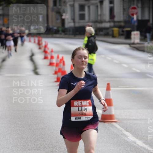 14.06.2026 - REWE Women's Run Jannik Wohlers http://msf.ph/oto/9816725 14.06.2026 10:53:40 Laufen 5394, 7 meine-sportfotos.de
