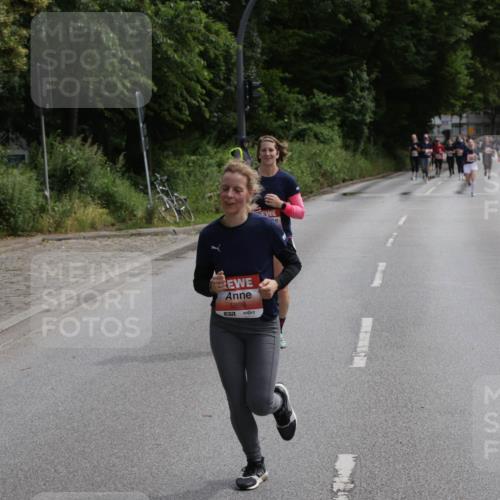 14.06.2026 - REWE Women's Run Jannik Wohlers http://msf.ph/oto/9816750 14.06.2026 10:53:48 Laufen 5113, 5898 meine-sportfotos.de