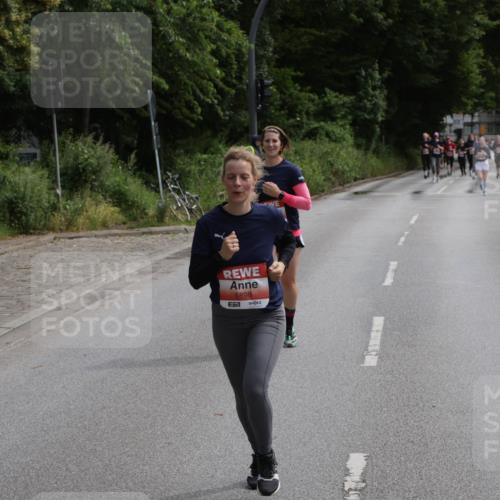 14.06.2026 - REWE Women's Run Jannik Wohlers http://msf.ph/oto/9816752 14.06.2026 10:53:48 Laufen 5898 meine-sportfotos.de