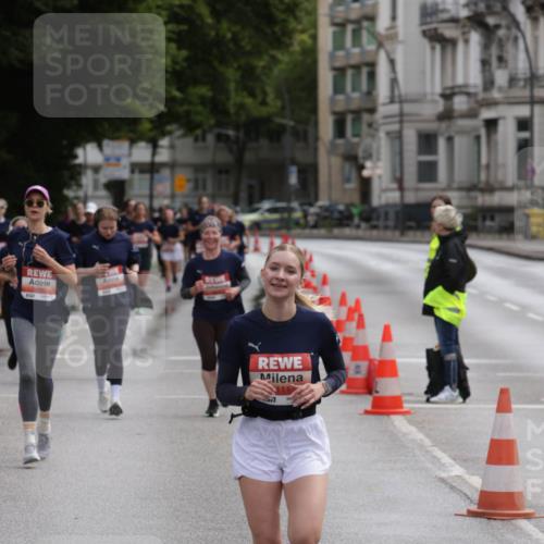 14.06.2026 - REWE Women's Run Jannik Wohlers http://msf.ph/oto/9816770 14.06.2026 10:53:57 Laufen 111 meine-sportfotos.de