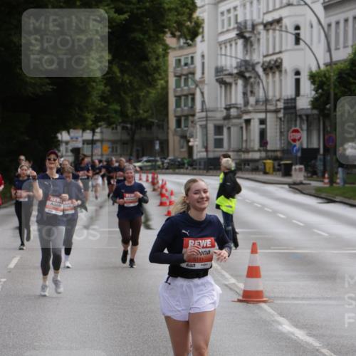 14.06.2026 - REWE Women's Run Jannik Wohlers http://msf.ph/oto/9816777 14.06.2026 10:53:58 Laufen 5111 meine-sportfotos.de