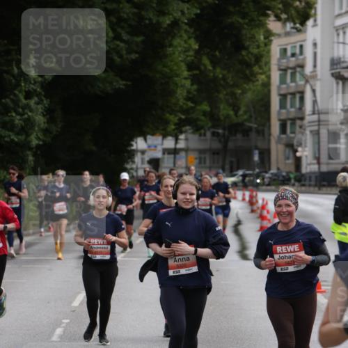 14.06.2026 - REWE Women's Run Jannik Wohlers http://msf.ph/oto/9816811 14.06.2026 10:54:02 Laufen 5320, 657, 5871 meine-sportfotos.de