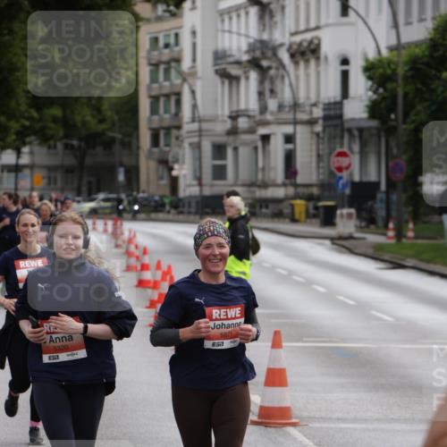 14.06.2026 - REWE Women's Run Jannik Wohlers http://msf.ph/oto/9816816 14.06.2026 10:54:03 Laufen 5320, 5871, 57 meine-sportfotos.de