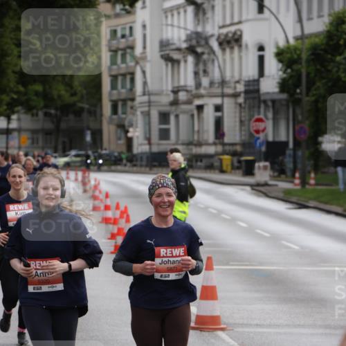 14.06.2026 - REWE Women's Run Jannik Wohlers http://msf.ph/oto/9816817 14.06.2026 10:54:03 Laufen 5320, 5871 meine-sportfotos.de