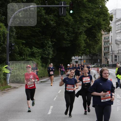 14.06.2026 - REWE Women's Run Jannik Wohlers http://msf.ph/oto/9816822 14.06.2026 10:54:04 Laufen 5713, 5320, 51 meine-sportfotos.de