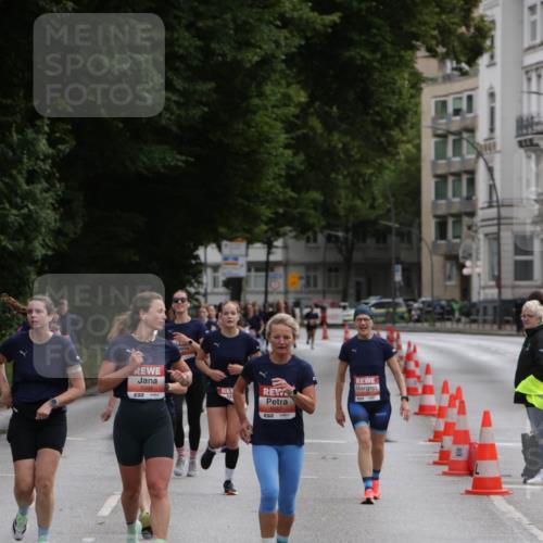 14.06.2026 - REWE Women's Run Jannik Wohlers http://msf.ph/oto/9816844 14.06.2026 10:54:09 Laufen 5066, 57, 5067, 201 meine-sportfotos.de