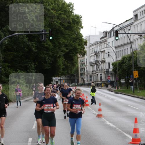 14.06.2026 - REWE Women's Run Jannik Wohlers http://msf.ph/oto/9816860 14.06.2026 10:54:13 Laufen 01 meine-sportfotos.de
