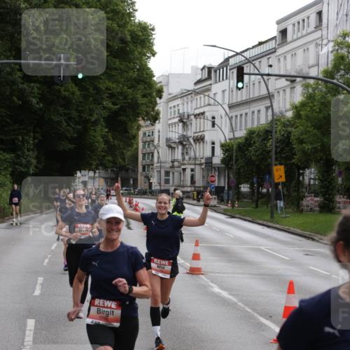 14.06.2026 - REWE Women's Run Jannik Wohlers http://msf.ph/oto/9816878 14.06.2026 10:54:16 Laufen 5032, 01 meine-sportfotos.de