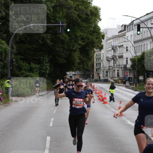 14.06.2026 - REWE Women's Run Jannik Wohlers http://msf.ph/oto/9816892 14.06.2026 10:54:18 Laufen  meine-sportfotos.de