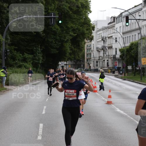 14.06.2026 - REWE Women's Run Jannik Wohlers http://msf.ph/oto/9816899 14.06.2026 10:54:18 Laufen 5086, 01 meine-sportfotos.de