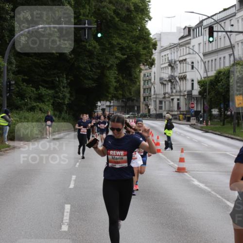 14.06.2026 - REWE Women's Run Jannik Wohlers http://msf.ph/oto/9816900 14.06.2026 10:54:18 Laufen 1 meine-sportfotos.de
