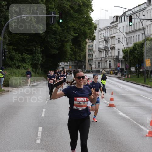 14.06.2026 - REWE Women's Run Jannik Wohlers http://msf.ph/oto/9816907 14.06.2026 10:54:19 Laufen 5086, 1 meine-sportfotos.de