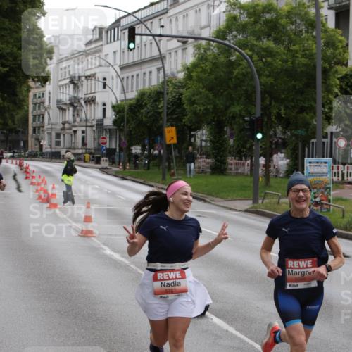 14.06.2026 - REWE Women's Run Jannik Wohlers http://msf.ph/oto/9816921 14.06.2026 10:54:21 Laufen 1, 5703, 657, 5095 meine-sportfotos.de