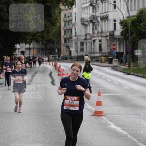14.06.2026 - REWE Women's Run Jannik Wohlers http://msf.ph/oto/9816930 14.06.2026 10:54:23 Laufen 5980, 7 meine-sportfotos.de