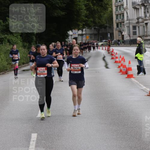 14.06.2026 - REWE Women's Run Jannik Wohlers http://msf.ph/oto/9816933 14.06.2026 10:54:25 Laufen 6701 meine-sportfotos.de