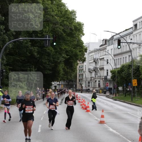 14.06.2026 - REWE Women's Run Jannik Wohlers http://msf.ph/oto/9816942 14.06.2026 10:54:30 Laufen 1 meine-sportfotos.de