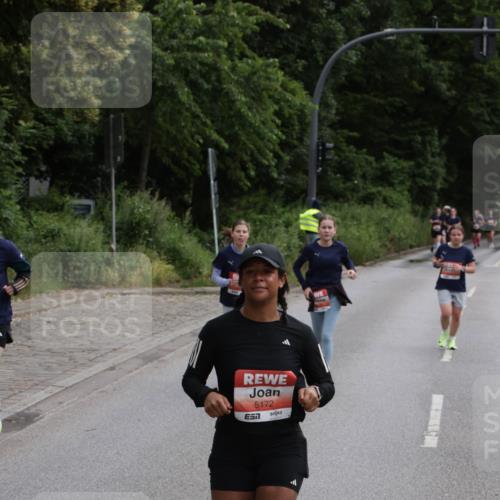 14.06.2026 - REWE Women's Run Jannik Wohlers http://msf.ph/oto/9816953 14.06.2026 10:54:32 Laufen 5172 meine-sportfotos.de