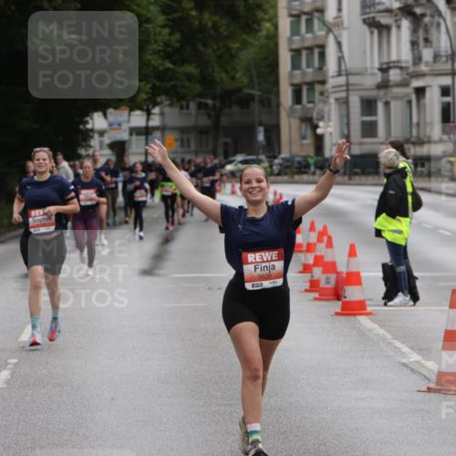 14.06.2026 - REWE Women's Run Jannik Wohlers http://msf.ph/oto/9816992 14.06.2026 10:54:47 Laufen 5635, 7 meine-sportfotos.de
