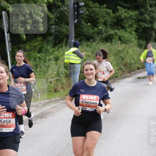 14.06.2026 - REWE Women's Run Jannik Wohlers http://msf.ph/oto/9816994 14.06.2026 10:54:49 Laufen 57, 6011, 5117 meine-sportfotos.de