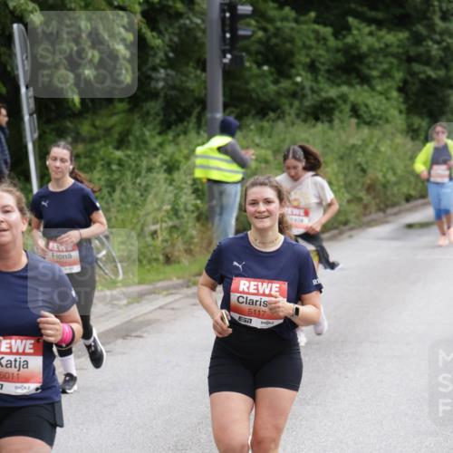 14.06.2026 - REWE Women's Run Jannik Wohlers http://msf.ph/oto/9816995 14.06.2026 10:54:49 Laufen 6011, 7, 5117 meine-sportfotos.de