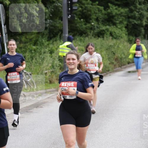 14.06.2026 - REWE Women's Run Jannik Wohlers http://msf.ph/oto/9816999 14.06.2026 10:54:49 Laufen 637, 51, 7 meine-sportfotos.de