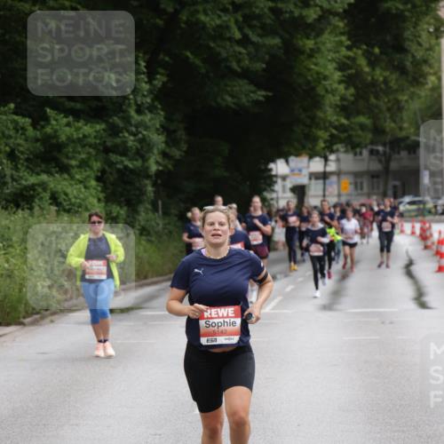 14.06.2026 - REWE Women's Run Jannik Wohlers http://msf.ph/oto/9817004 14.06.2026 10:54:51 Laufen 5142 meine-sportfotos.de